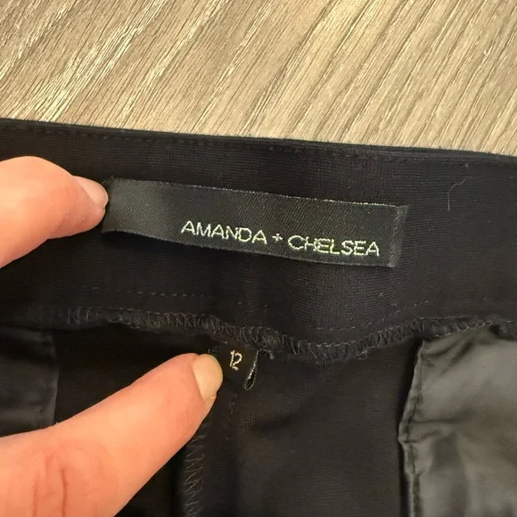 Amanda & Chelsea Black Cropped Trousers - Picture 2 of 5